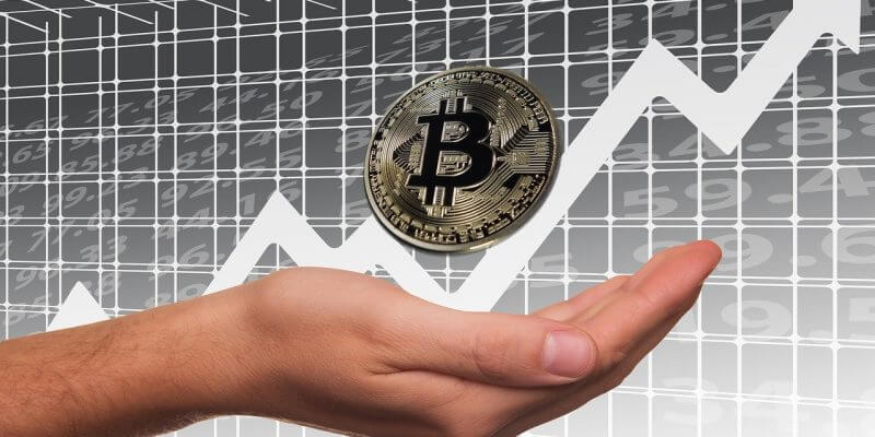 Bitcoin bondit au plus haut depuis juillet 2019 après que PayPal ouvre son service aux crypto-monnaies